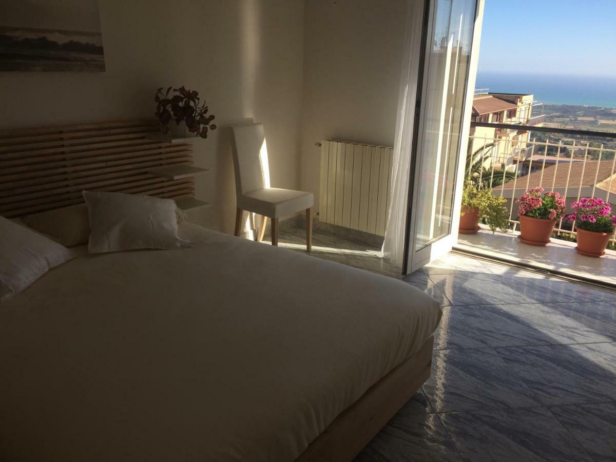 Bed and Breakfast La Salida Del Sol Agrigent Exterior foto